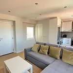 아파트 Acogedor En Ronda Outeiro 210 *