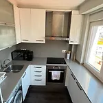 아파트 Acogedor En Ronda Outeiro 210 아 코루냐