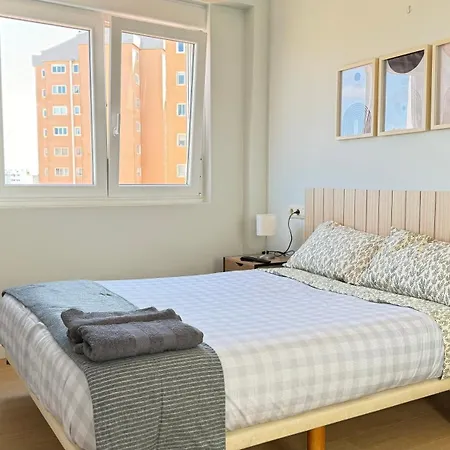 아파트 Acogedor En Ronda Outeiro 210 아 코루냐