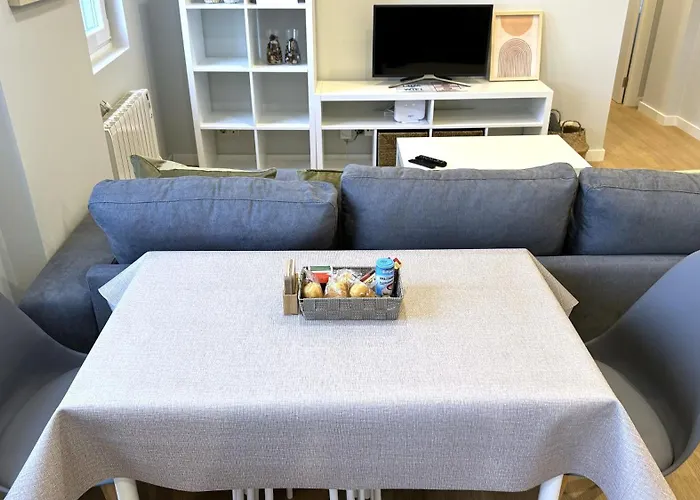 Acogedor En Ronda Outeiro 210 拉科鲁尼亚